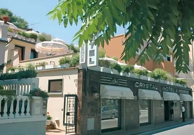 Hotel Crystal & Residence