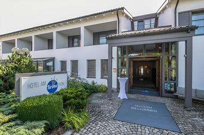 OYO 19855 B S Guest House