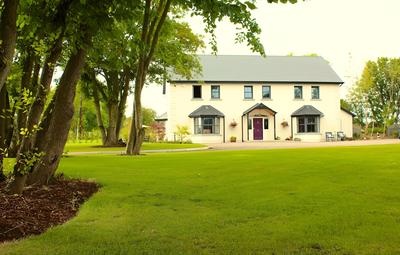 Kilbawn Country House