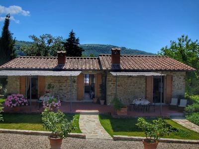 _x000d_farmhouse in Loro Ciuffenna