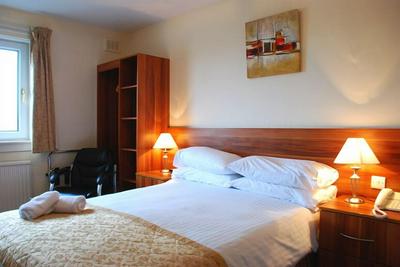 The Lauderdale Hotel