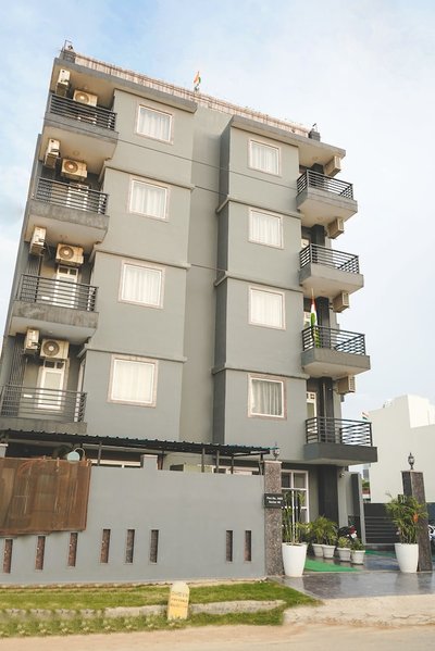 Hotel Grand Vitara