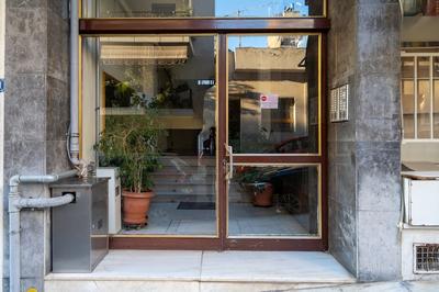 Fotomara sunny and colourful apartment