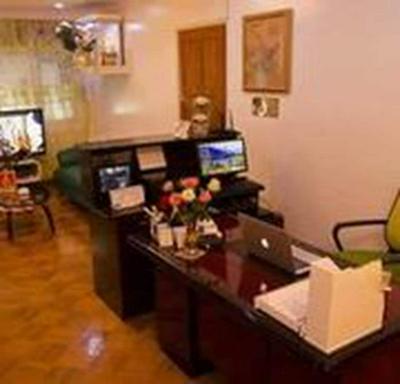 Adler Lady Guesthouse - Women Only