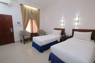 GRAND ORCHID HOTEL SOLO