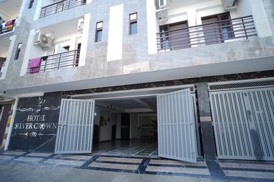 Hotel Silver Crown