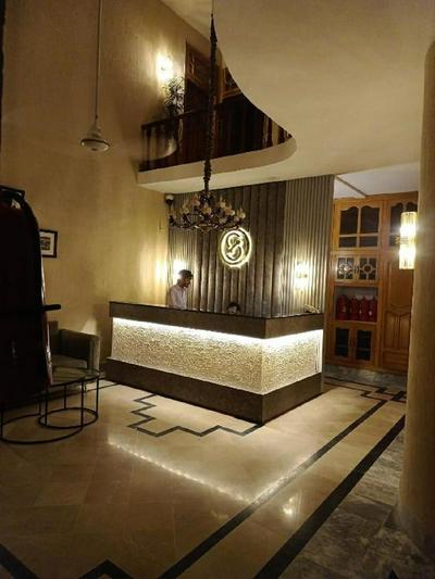 VIP Express Peshawar