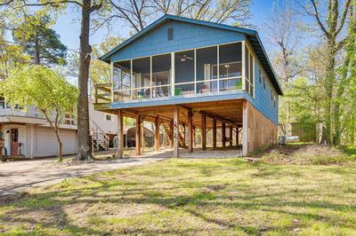 Hawkins Vacation Rental w/ On-site Lake Access!