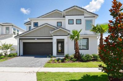 Beautiful House, Gourmet Grilll, Jacuzzi And Game Room !!! 6 Bedroom Home by RedAwning