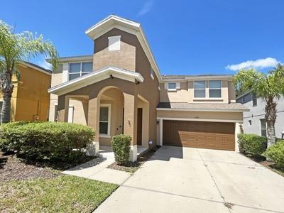 American Dream 6 Bedroom Home by RedAwning