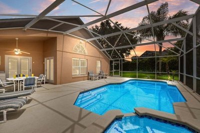 Oak Island Gem Cozy 4br Pool Home Near Disney 4 Bedroom Villa