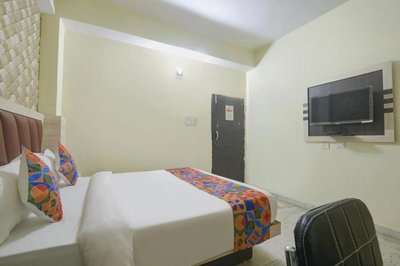 Hotel Magadh Crystal