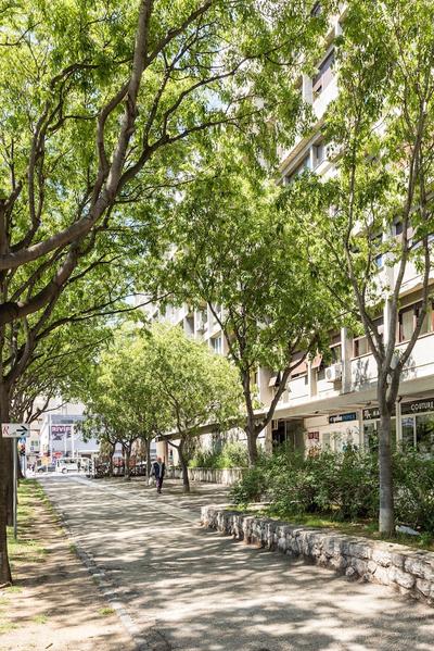 Spacious & Clean Condo near Beach