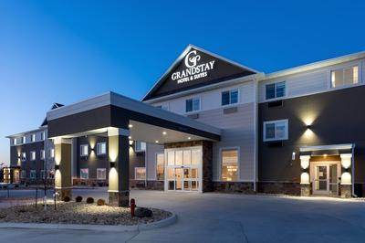 GrandStay Hotel & Suites Algona IA