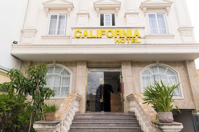 California Saigon Boutique Hotel