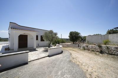 Mediterranea Apartment Near Ostuni