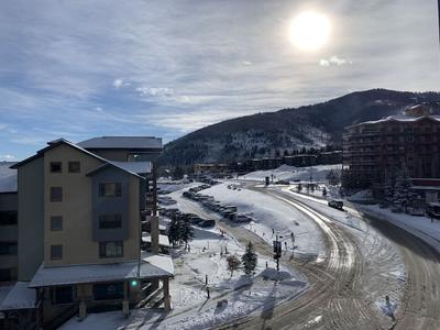 Studio Pad by Canyons Village Rentals