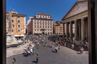 Madonna del Pantheon