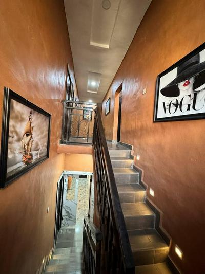 Sparcles Hotel and Lounge