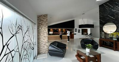 Hotel la Cascada Express