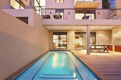 Biccard Blouberg Villa