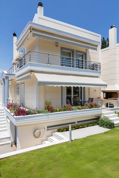 Bright & Spacious two-floor Family Garden Home