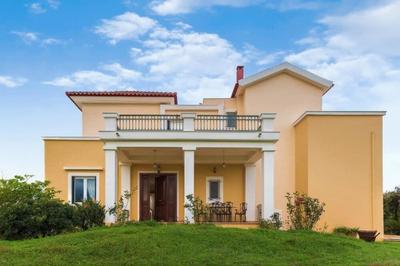 Olive Tree Villa-kalamata Serene Retreat