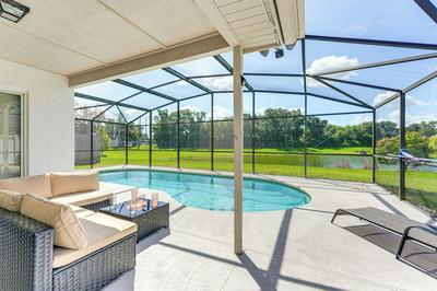 6 Mi to Disney World: Lake-view Retreat w/ Pool!