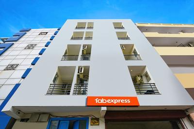 FabHotel Twamev