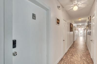 Seahorse Hideaway At Coral House - Room 4 by Coral House