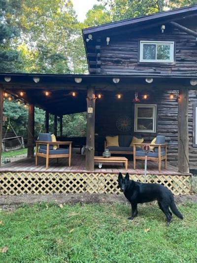The Cabin Tranquil Lakefront Retreat 3 Bedroom Home by RedAwning