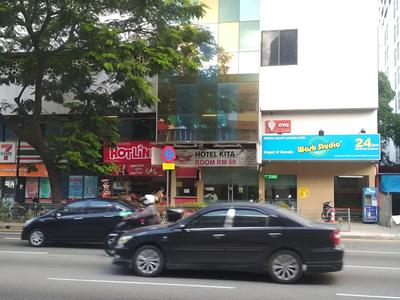 OYO 89903 MS City Hotel