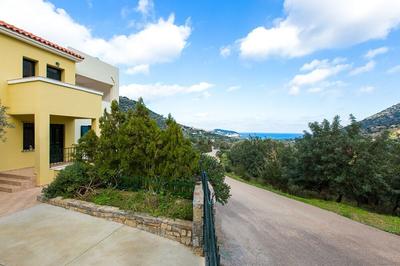 Argyro Villa