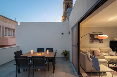 Sliema Seaside Penthouse with Terrace