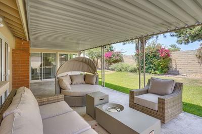 Huntington Beach Home: Fire Pit, Grill + More!