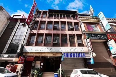 Hotel Classic Karol Bagh