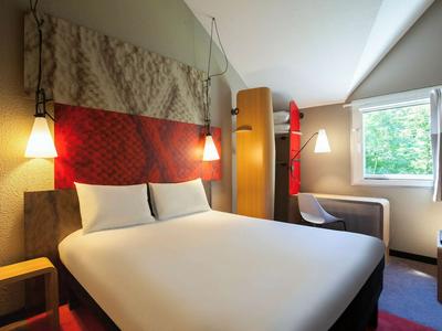 Ibis Jouy en Josas Velizy