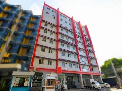 OYO 809 Crowne One Condo