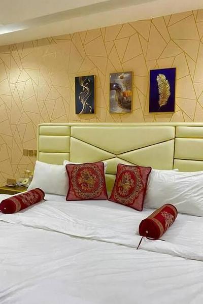 Hogis Luxury Suites and Hotel