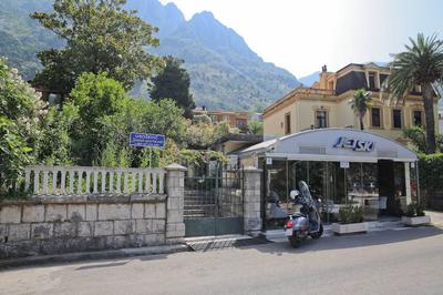 Urosevic Seaside Apartments