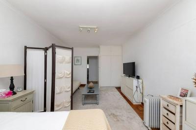 Bright and Homey 1 Bedroom in Gardens