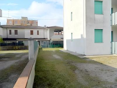 Belvedere 4
