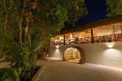 Oom Bubble Boutique Riviera Cancun - Adults Only