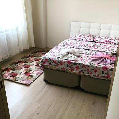 Ayyildiz Suit Sutluce