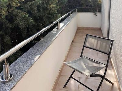 Spacious Apartment in Novalja near Sea