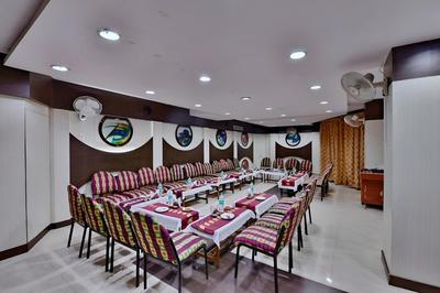 Hotel Surendra Vilas