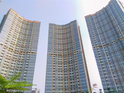 Fully Furnished Penthouse Studio At Gold Coast Pik Apartment
