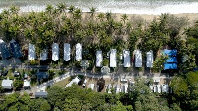 Ellis Beach Oceanfront Bungalows