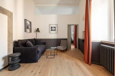 Stunning Rose Trastevere Apartment