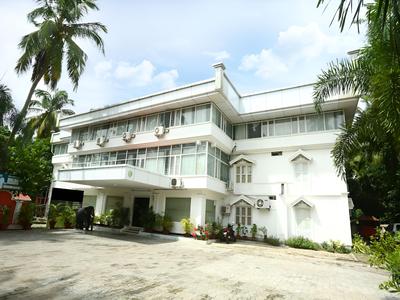 OYO 2240 Krishna Regency